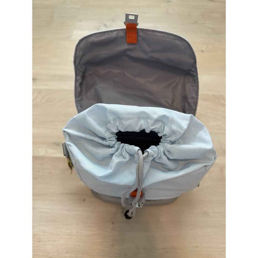 JetKids by Stokke Crew Backpack Blue And Gray Expandable - Picture 8 of 16